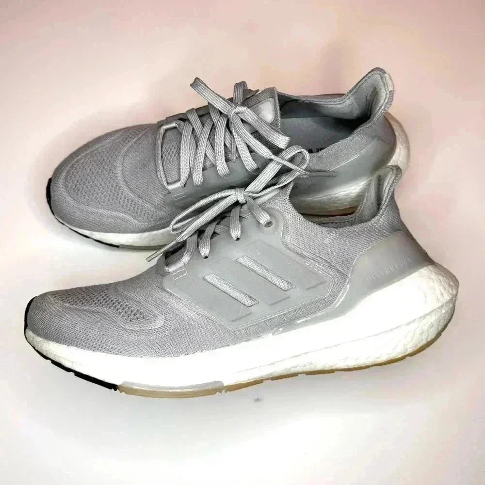 adidas Women's Ultraboost 22 W Trainers Gray Size- 8 - Picture 9 of 9